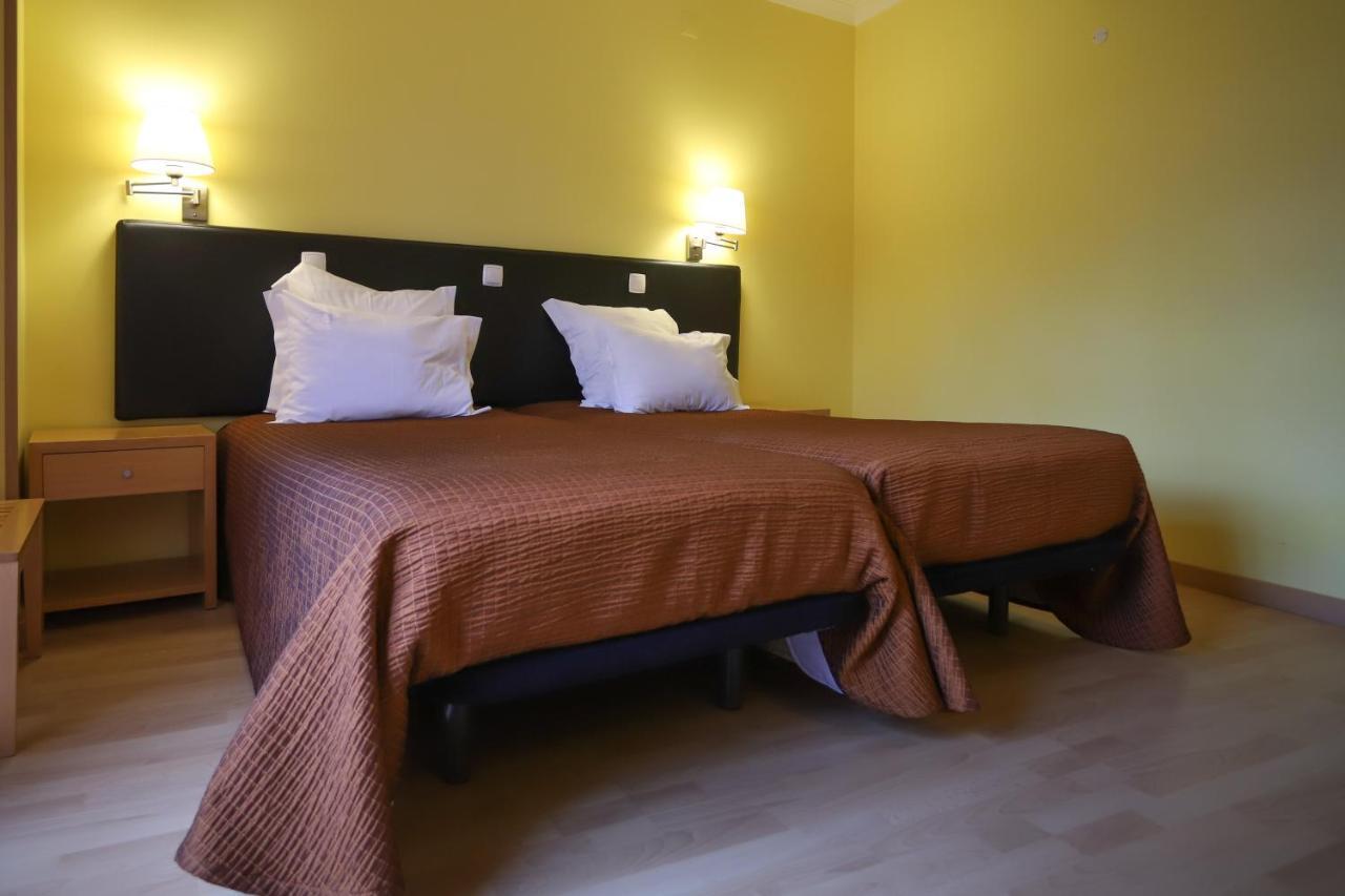 Hospedaria Robalo Sabugal Zewnętrze zdjęcie